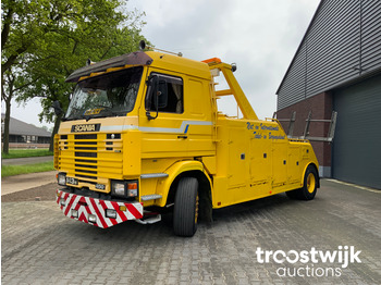 سيارة السحب للتصليح Scania 143 takelwagen: صور 1