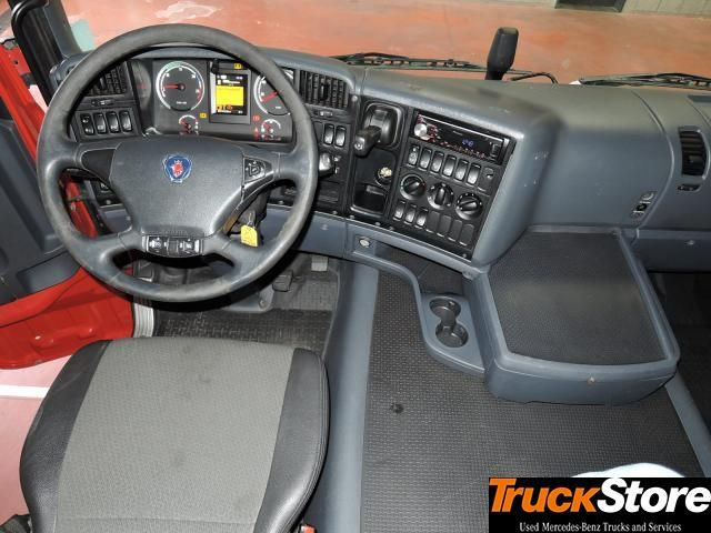 شاحنة جرار Scania G450: صور 6