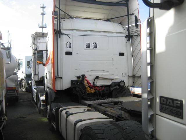 شاحنة جرار Scania L 144L460: صور 4