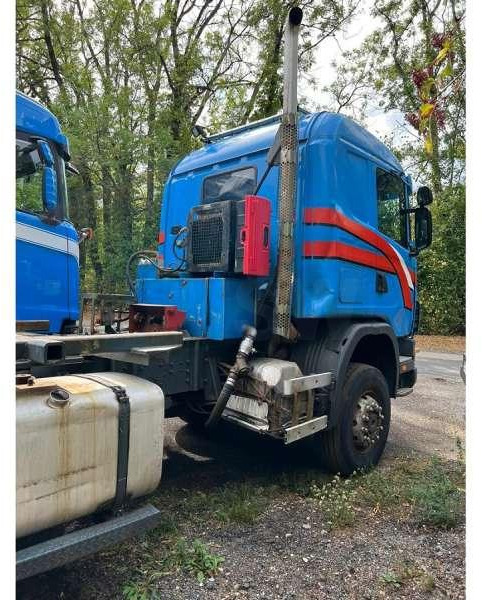 شاحنة جرار Scania R 420 6X6 MACHINE SUISSE: صور 9