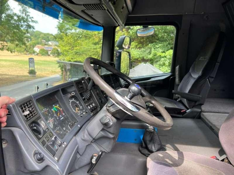شاحنة جرار Scania R 420 6X6 MACHINE SUISSE: صور 21