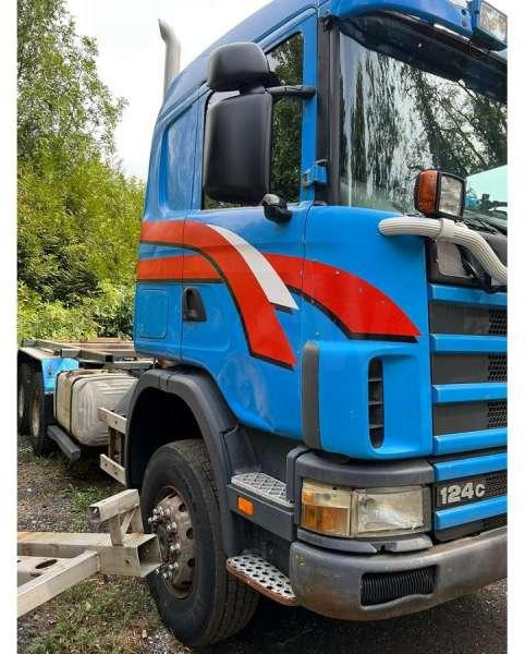 شاحنة جرار Scania R 420 6X6 MACHINE SUISSE: صور 7