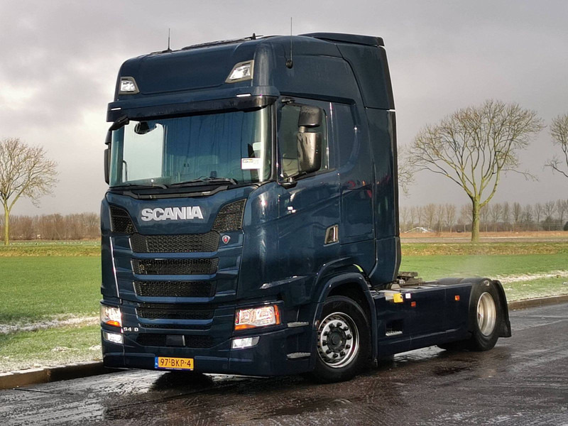 شاحنة جرار Scania S450 retarder 2x tank: صور 2