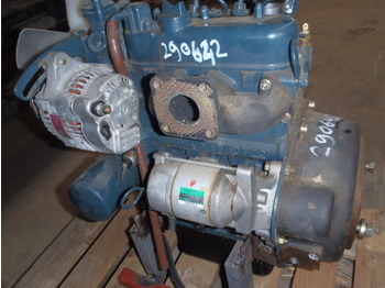 KUBOTA D722 - المحرك