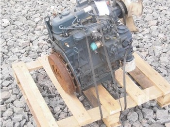 Kubota B1105 - المحرك و قطع الغيار