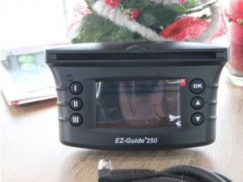 Steyr EZ-Guide 250 mit AG 15 Antenne - نظم الملاحة