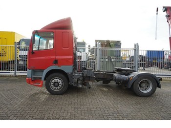 شاحنة جرار DAF CF 85 MANUAL GEARBOX EURO 2
