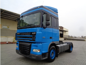 شاحنة جرار DAF XF105-410