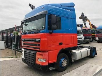 شاحنة جرار DAF XF105-410 4X2