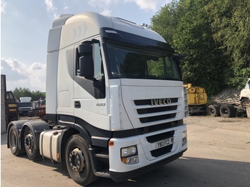 شاحنة جرار IVECO Stralis 460 6x2 Tractor Unit