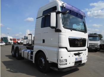 شاحنة جرار MAN TGX 33.540