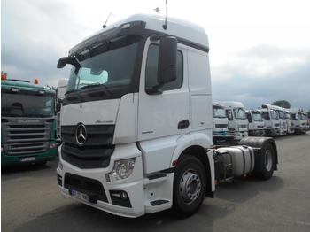 شاحنة جرار Mercedes Actros 1845