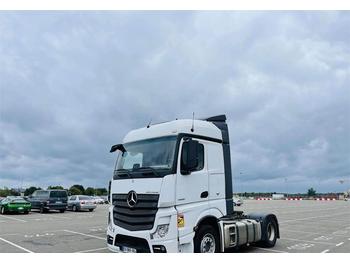 شاحنة جرار Mercedes-Benz 1845 Big Space Actros