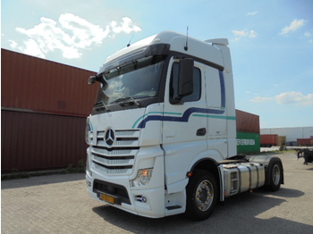 شاحنة جرار Mercedes-Benz ACTROS 1842 LS