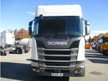 شاحنة جرار SCANIA R 500