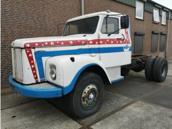 شاحنة جرار Scania L11042SHRE - RENOVATION PROJECT