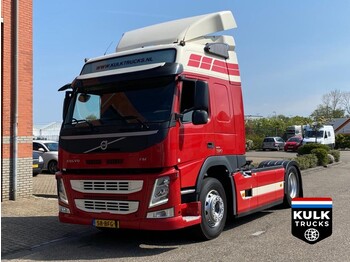 شاحنة جرار Volvo FM 370 Globetrotter EURO6 FULL SPOILER
