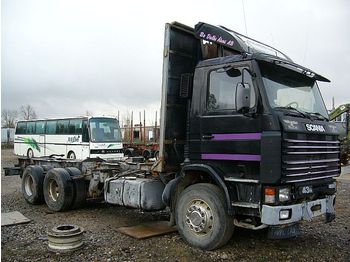 Scania 143 H, 6x4 - الشاسيه شاحنة