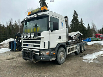 شاحنة ذات الخطاف Scania R144 460 Tridem Hook truck with truck bed