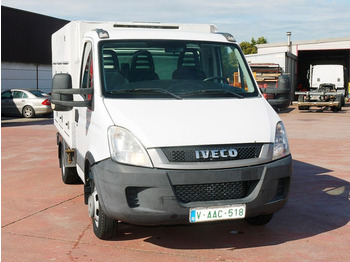 الشاحنات الصغيرة المبردة IVECO Daily 35c11