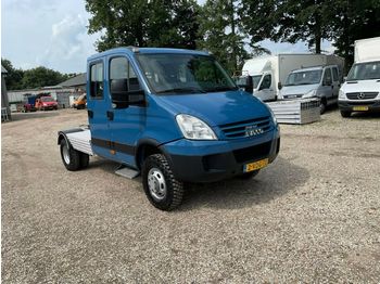الشاحنات الصغيرة Iveco Daily 50C18 4 x 4 minisattelzug 7490 kg