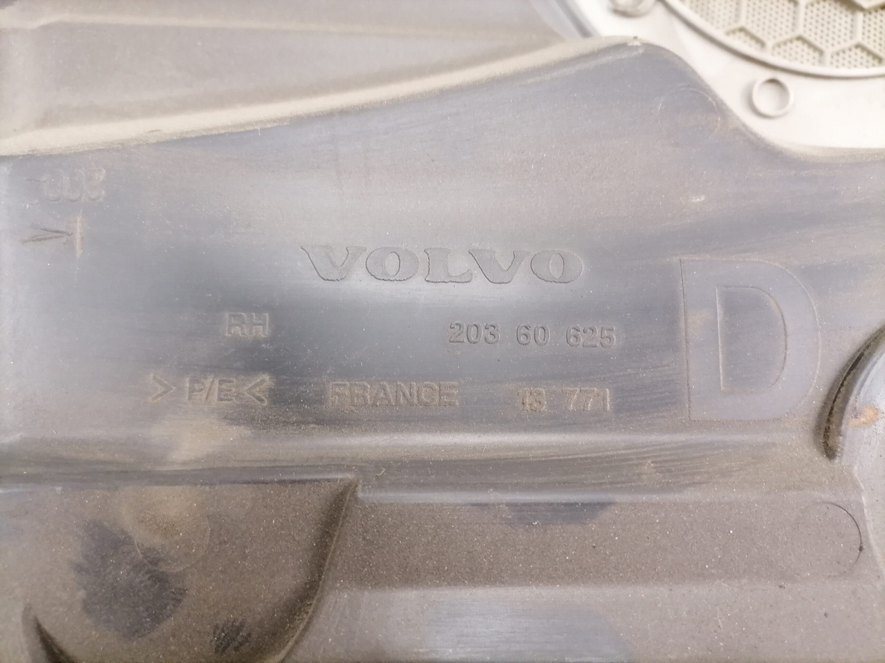 باب و قطع الغيار - شاحنة Volvo Door trim panel 20360625: صور 4