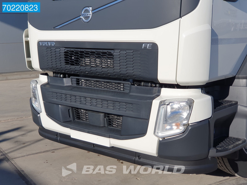 جديد شاحنات مسطحة, شاحنة كرين Volvo FE 250 4X2 NEW! HYVA HB130XE4 Kran Crane Euro 6: صور 20