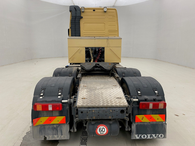 شاحنة جرار Volvo FH16.540 Globetrotter - 6x4: صور 5