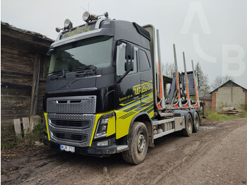 شاحنة قطع الأشجار, شاحنة كرين Volvo FH16 750 6X4: صور 1