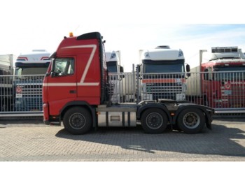 شاحنة جرار Volvo FH 420 6x2 MANUAL GEARBOX GLOBETROTTER XL: صور 1