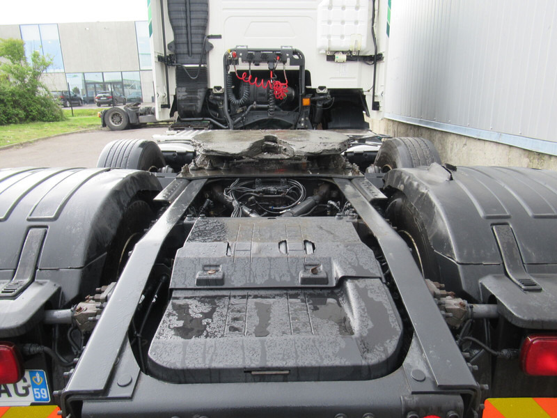 شاحنة جرار Volvo FH 500: صور 15