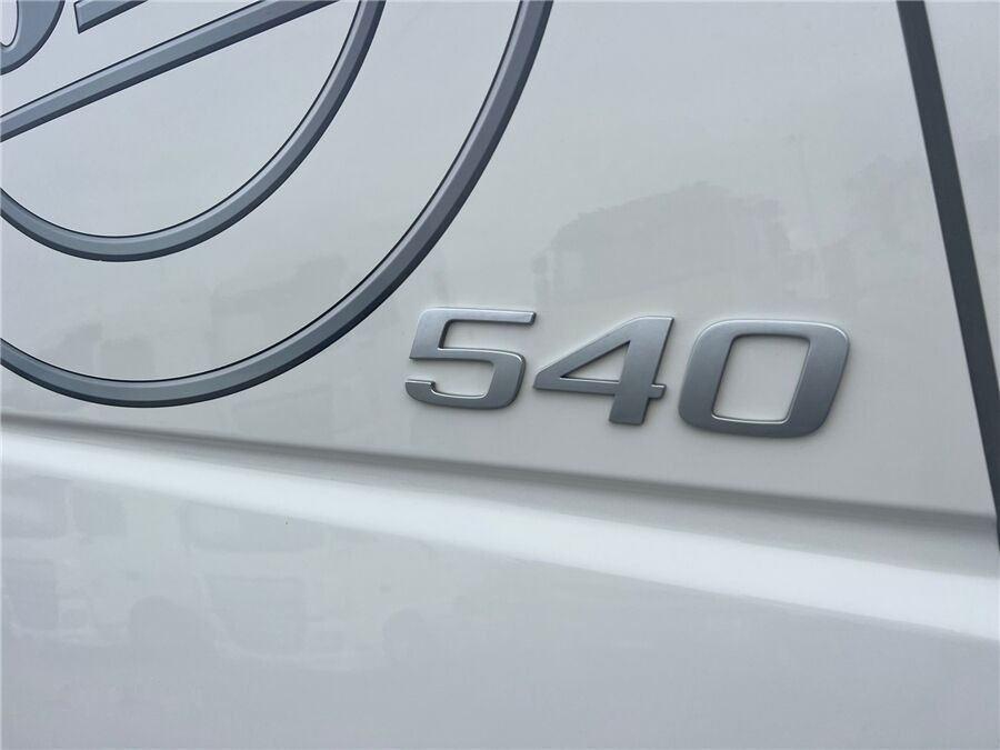 شاحنة جرار Volvo FH 540: صور 17