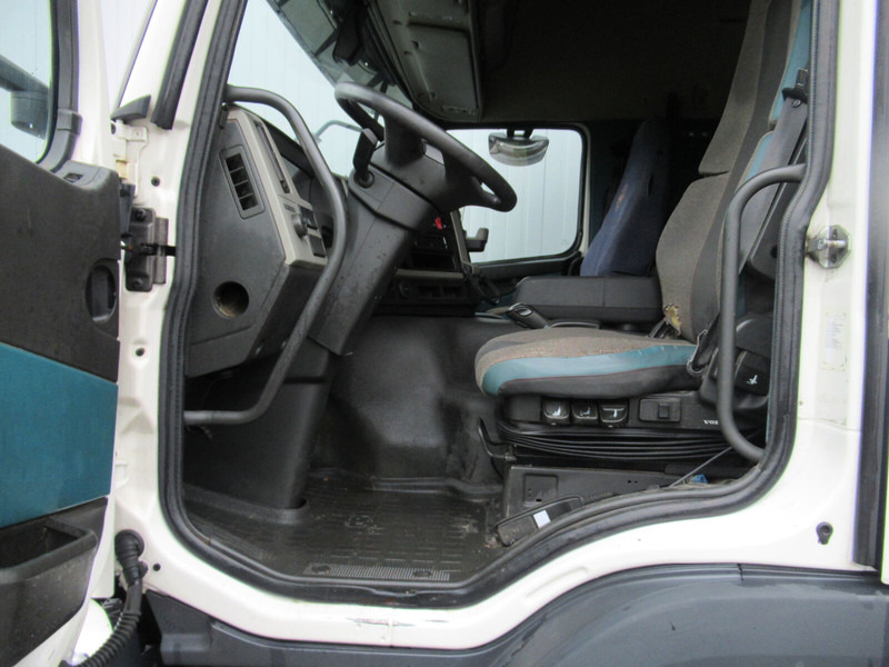 شاحنة جرار Volvo FM 460: صور 20