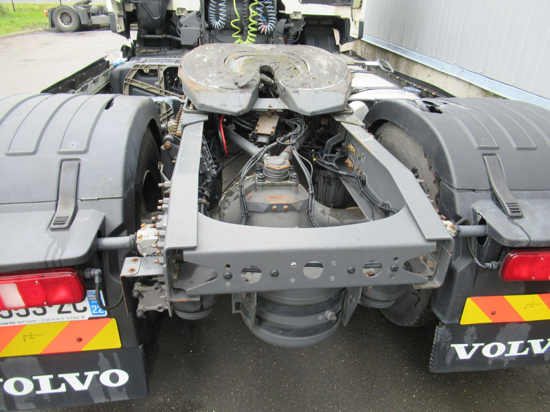 شاحنة جرار Volvo FM 460: صور 10