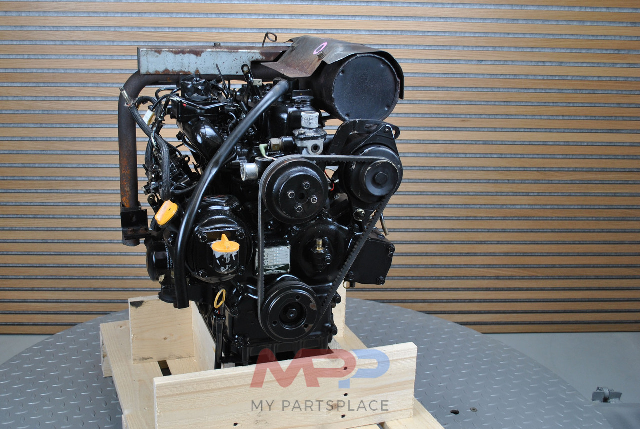 المحرك - جرار YANMAR 3TN75: صور 19