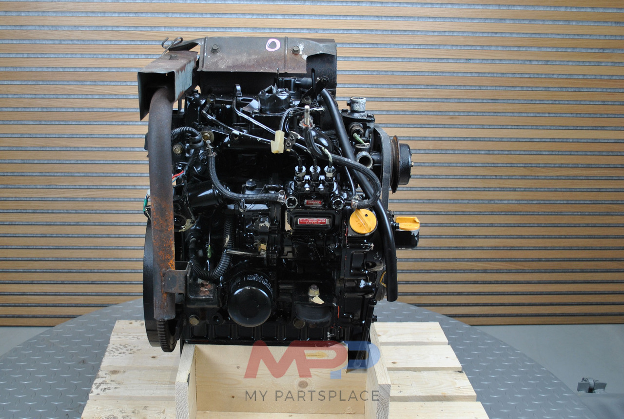 المحرك - جرار YANMAR 3TN75: صور 15