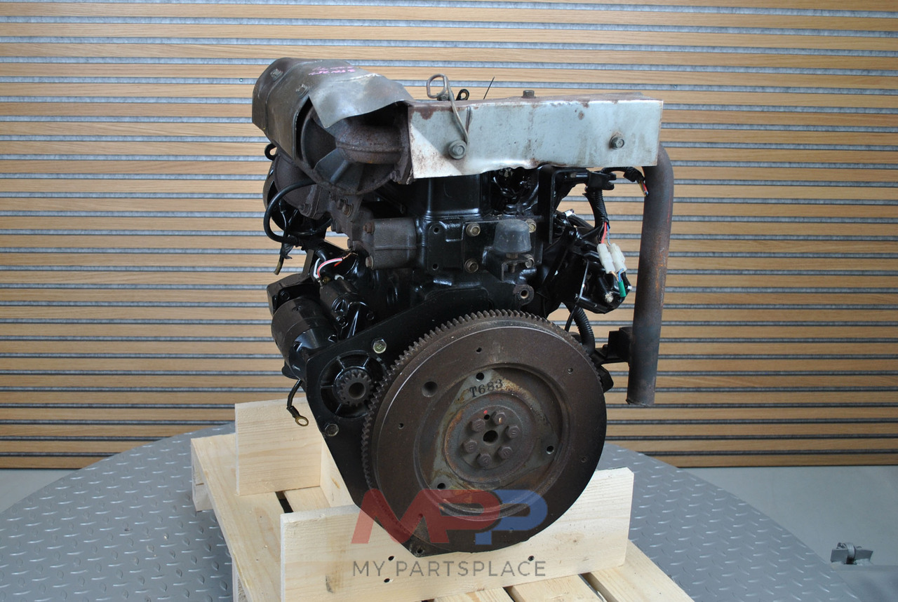 المحرك - جرار YANMAR 3TN75: صور 9