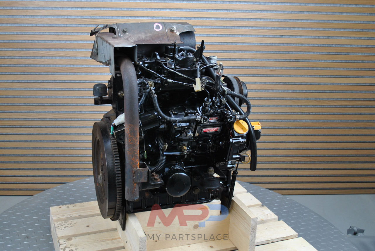 المحرك - جرار YANMAR 3TN75: صور 14