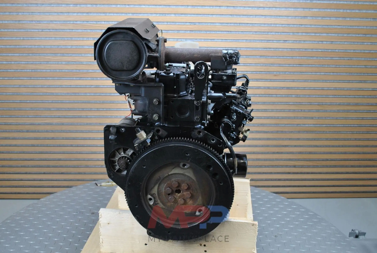 المحرك - شاحنة Yanmar Yanmar 3TNE78A - 3TNV78A: صور 4