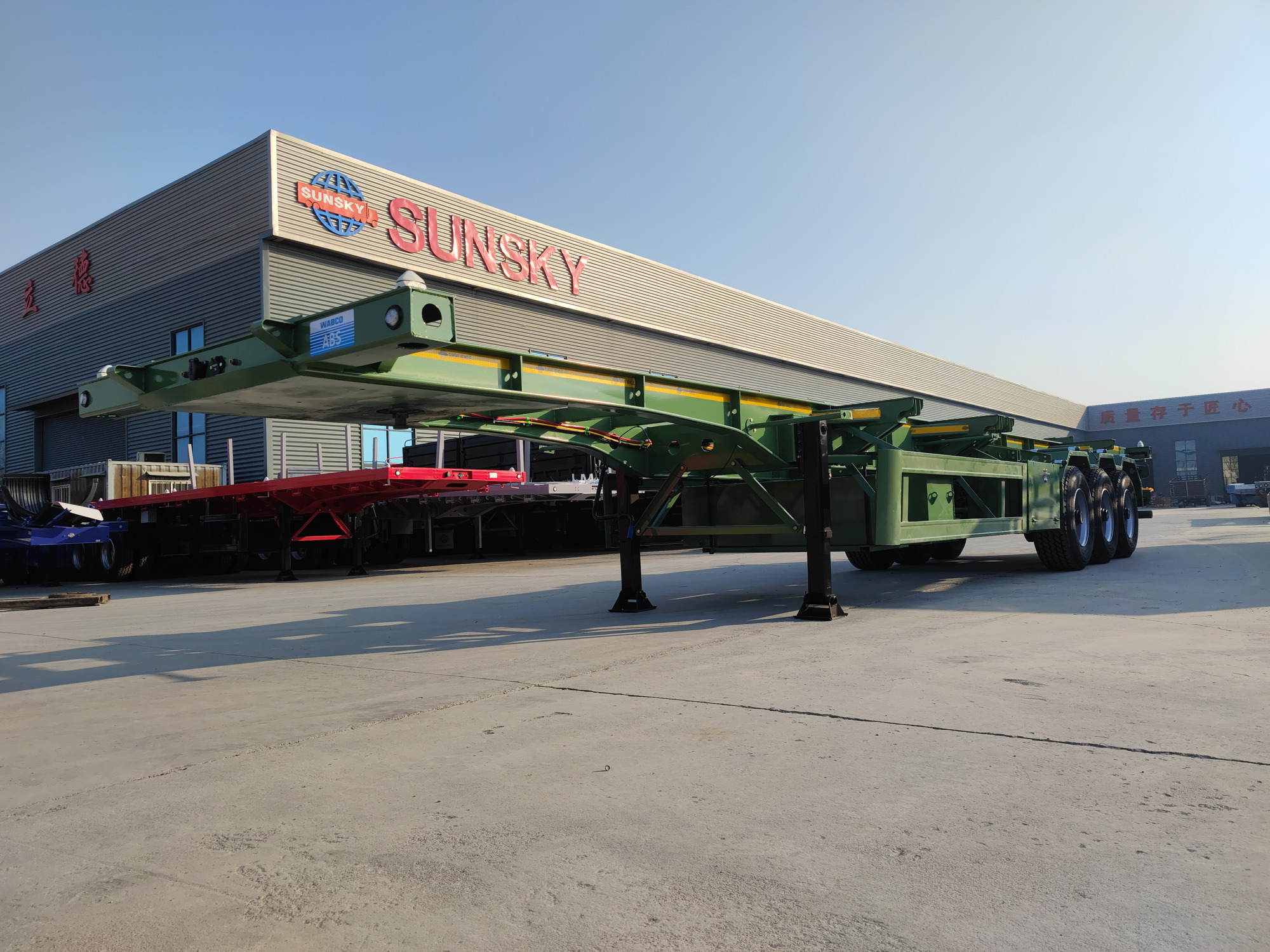 Xiamen Sunsky Vehicle Co.,Ltd - شاحنة جرار SINOTRUK undefined: صور 5