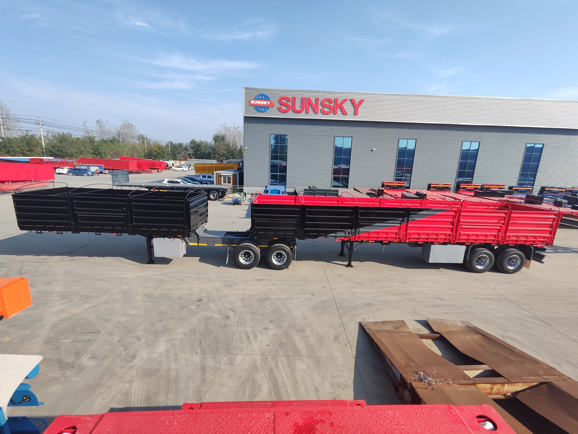 Xiamen Sunsky Vehicle Co.,Ltd - شاحنة جرار SINOTRUK undefined: صور 9