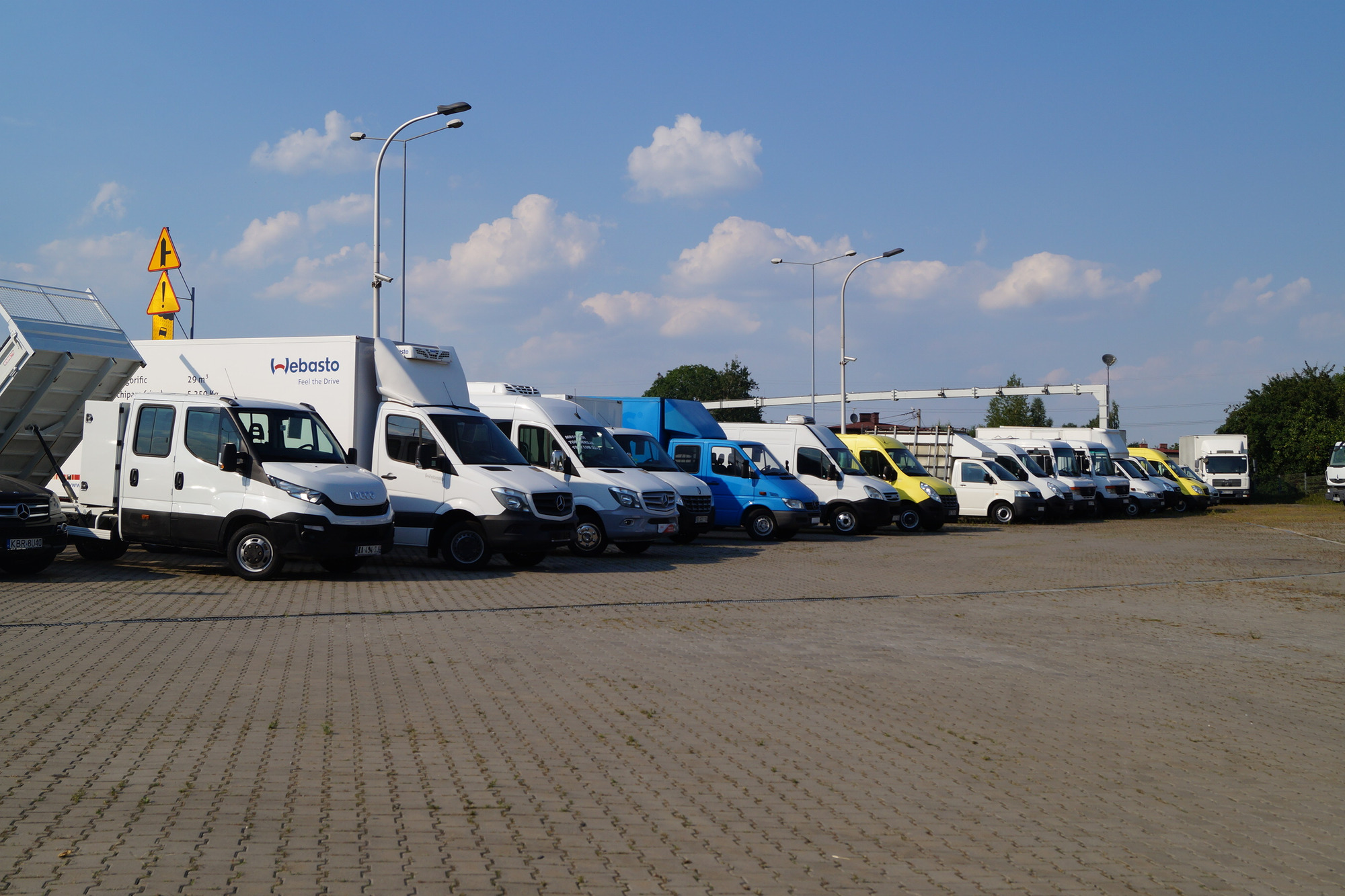 MGC CENTRUM SAMOCHODOW DOSTAWCZYCH - اعلانات لبيع: undefined: صور 11