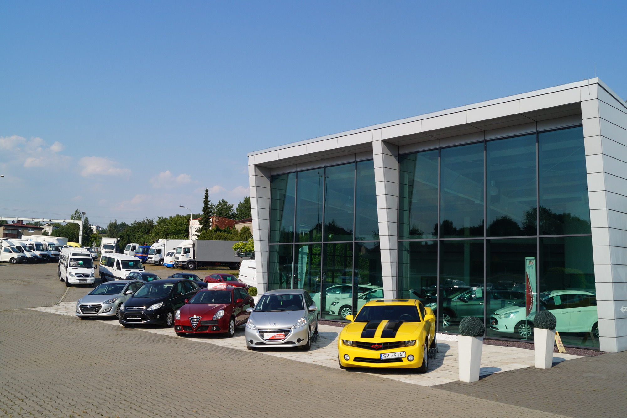 MGC CENTRUM SAMOCHODOW DOSTAWCZYCH - اعلانات لبيع: undefined: صور 2