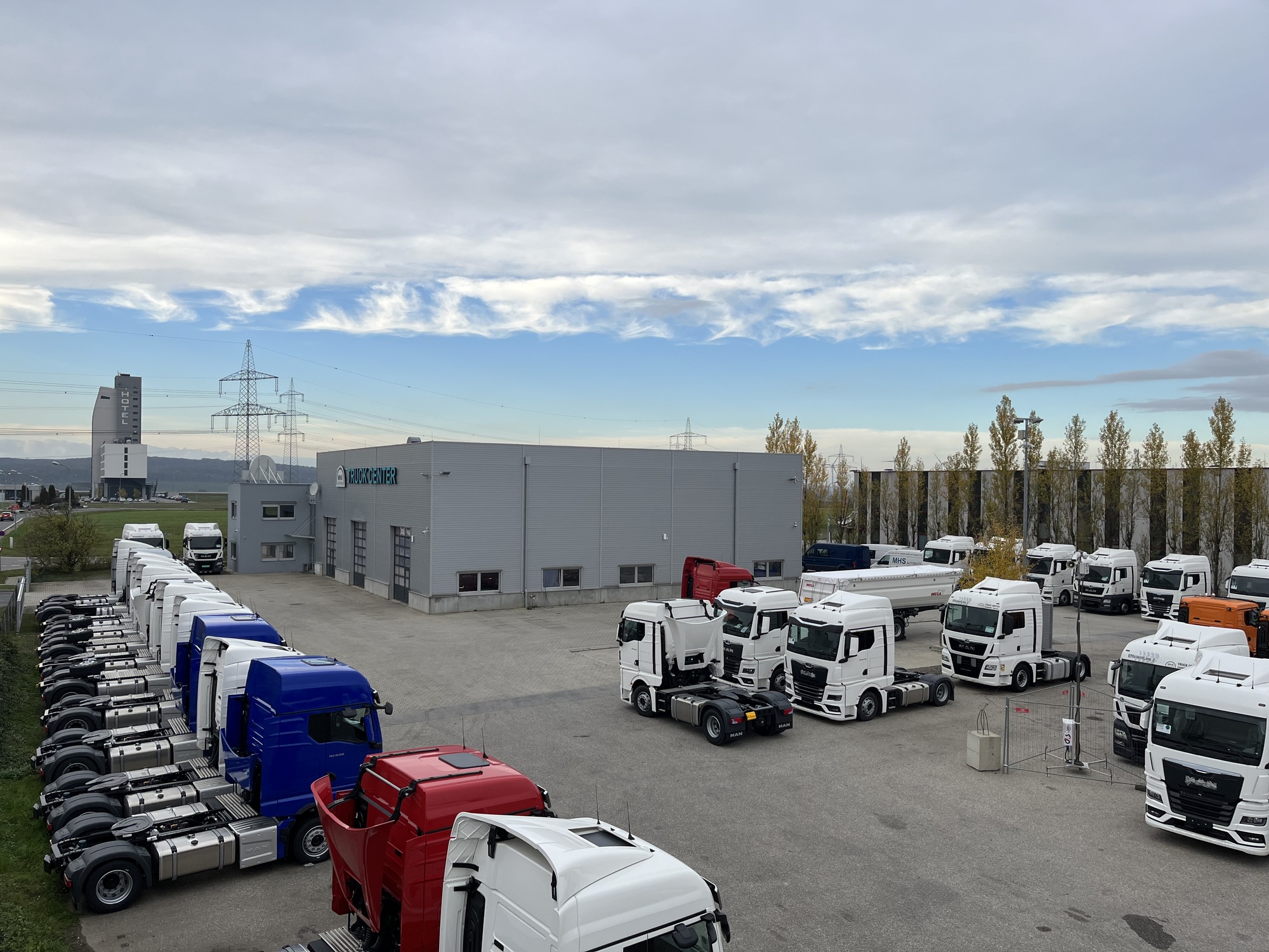 MHS Truck Center GmbH undefined: صور 3