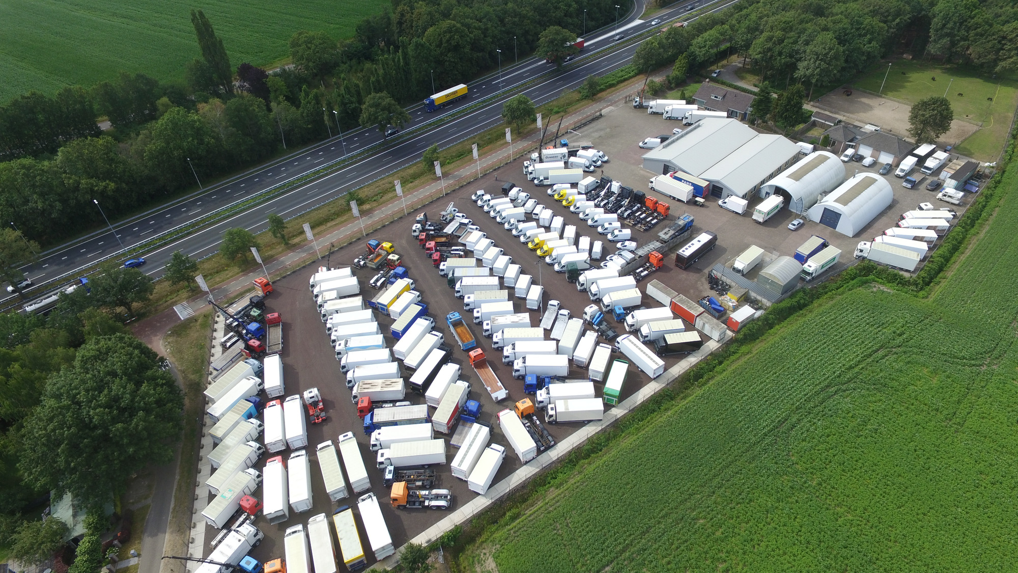 COPPENS TRUCKS BV - شاحنة MERCEDES-BENZ Actros 1936 undefined: صور 3