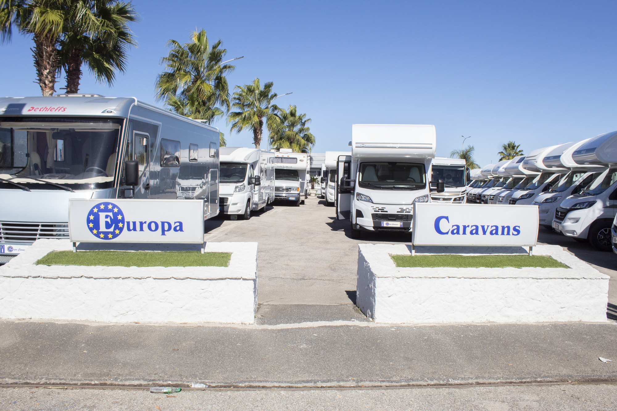 EUROPA CARAVANS SRL - كرفان - سنة: 2011 undefined: صور 1