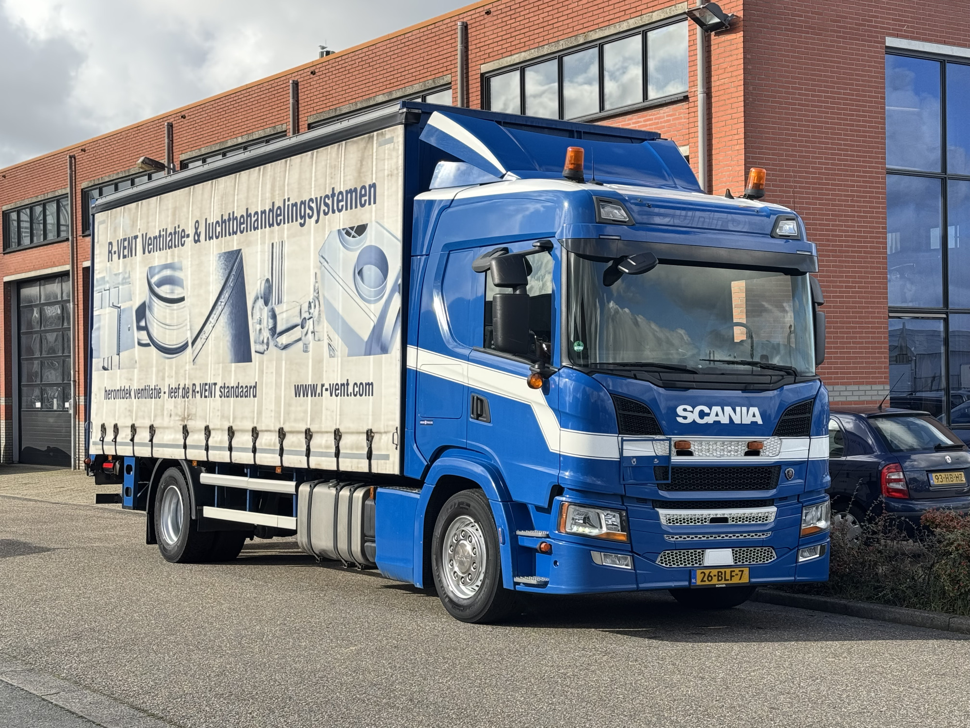 Kulk Trucks - الشاحنات الصغيرة MERCEDES-BENZ Vario - سنة: 2006 undefined: صور 26