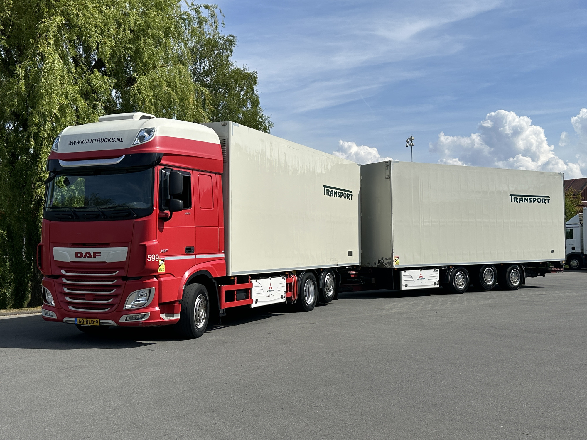 Kulk Trucks - الشاحنات الصغيرة MERCEDES-BENZ Vario - سنة: 2006 undefined: صور 3