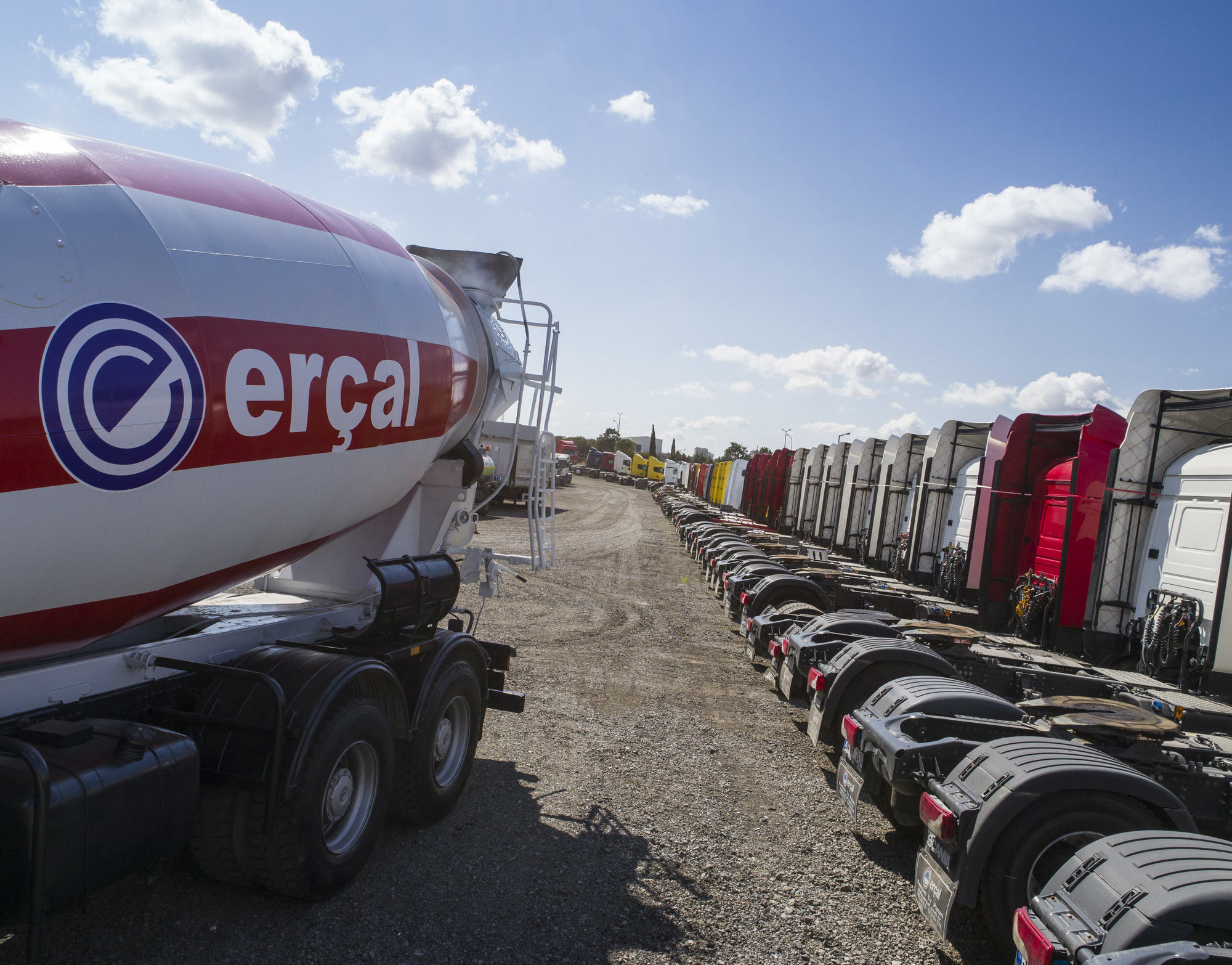 ERCAL TRUCKS - آلات البناء - 4-محور undefined: صور 4