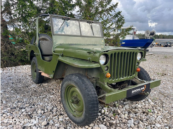 سيارة MERCEDES-BENZ